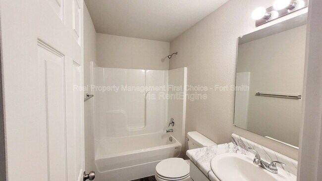 Photo - 8218 Melody Ln