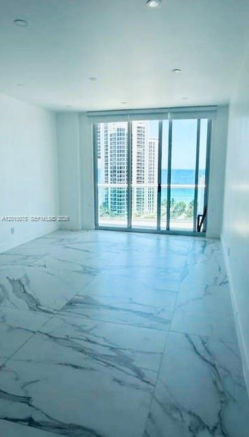 Photo - 19370 Collins Ave Unit PH-3