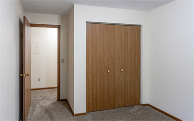 Norway Pines Apartments