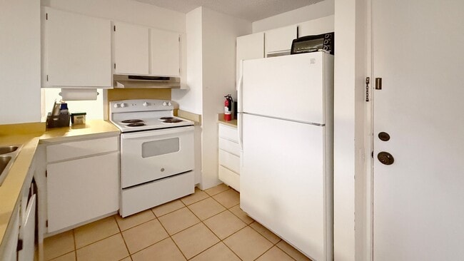 Photo - Beautiful 1 Bedroom 1 Bath unit Located in... Unidad 910