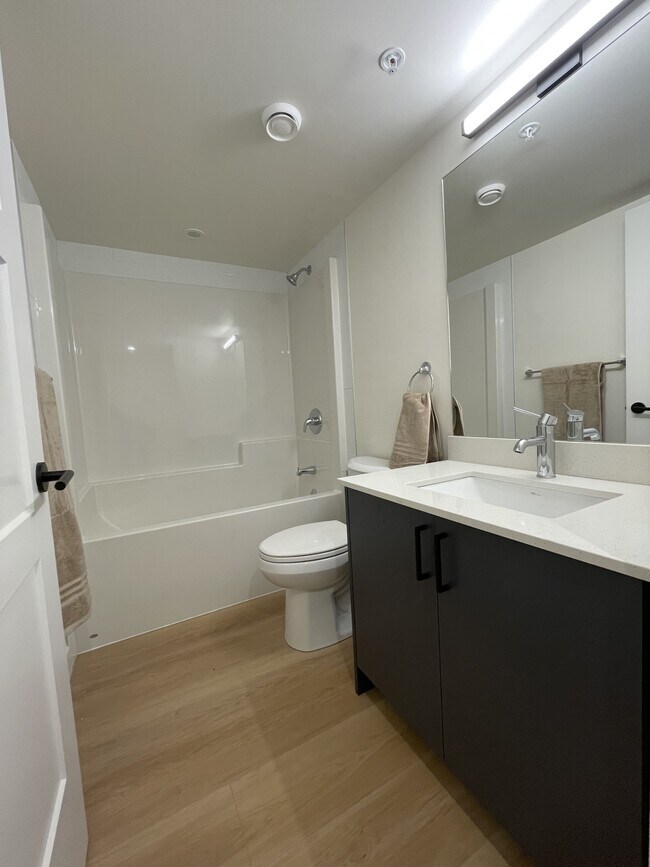 Photo - 8615-8108 108 St NW Unit 412