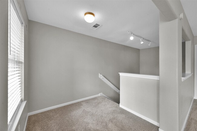 Photo - 187 Binnacle Ct