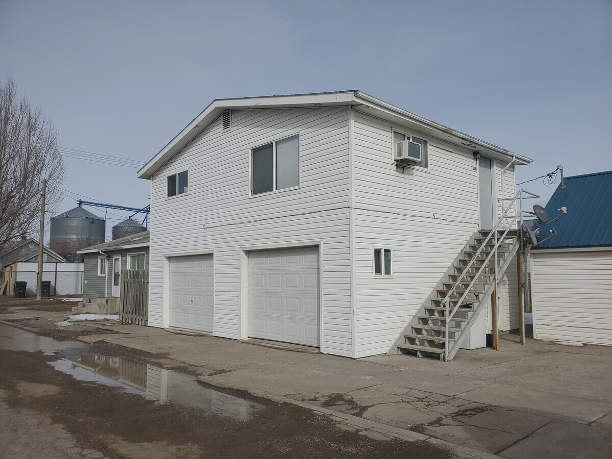 Paul 2 bedroom with garage - Paul 2 bedroom with garage House