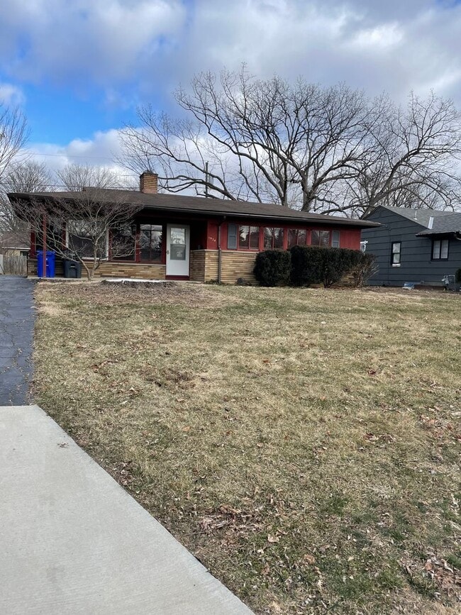 Photo - 1934 Langham Rd