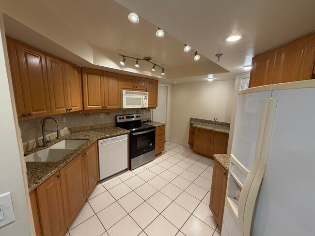 Photo - 6463 La Costa Dr Unit 203