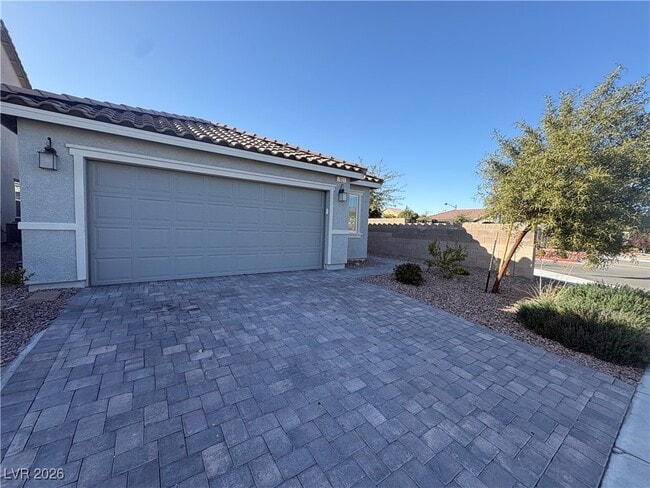 Photo - 7831 Penderbrook St