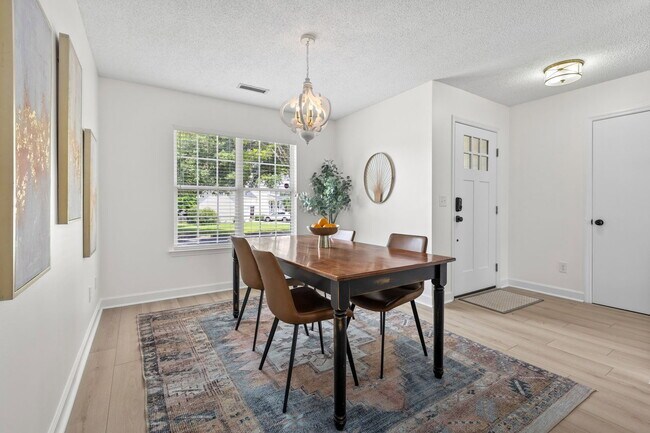 Photo - 137 Sea Cotton Cir