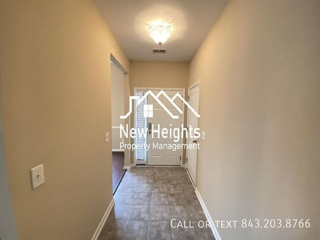 Photo - 8207 Ronda Dr