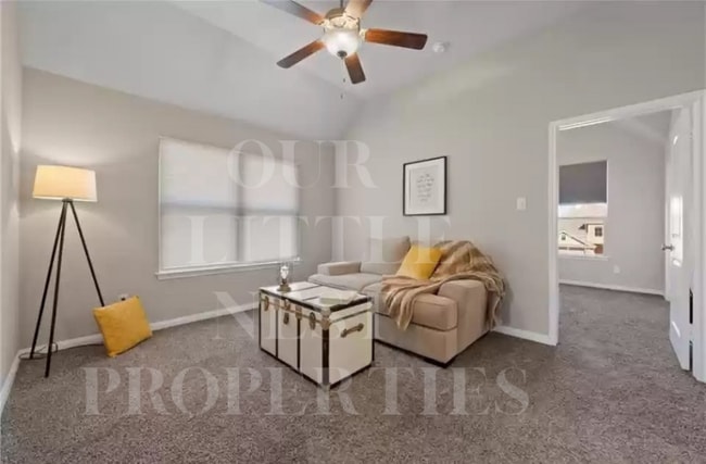 Photo - 10712 Fallbrook Rd