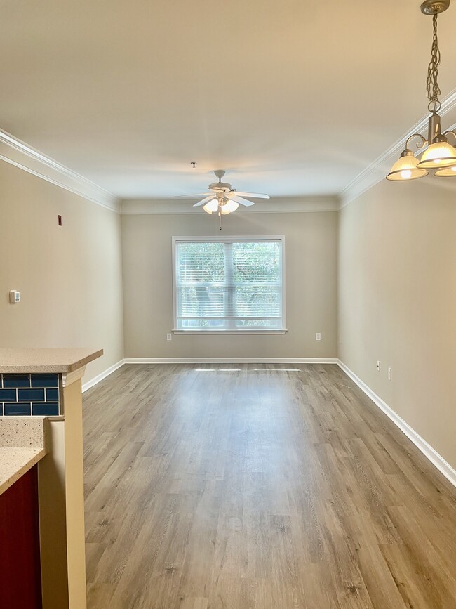 Building Photo - 1755 Central Park Rd Unit 7111