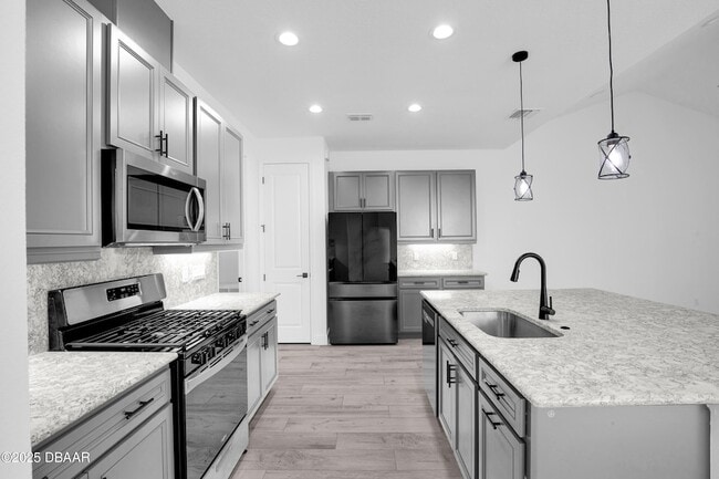 Photo - 207 Hang Loose Wy