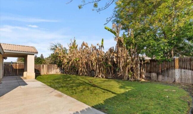 Photo - Beautiful House for Rent NW Bakersfield - ...
