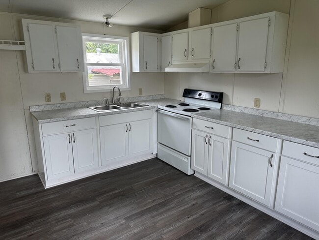 Photo - 251 Pebble Rock Cir