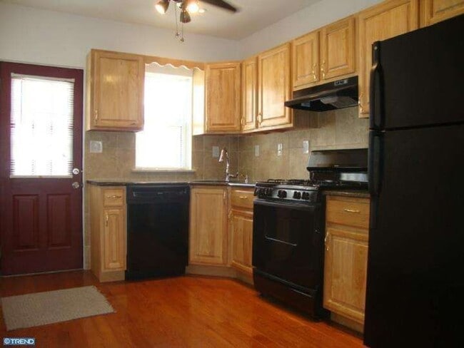 Photo - Recently Renovated 2-Bedroom Home for Rent in South Philadelphia