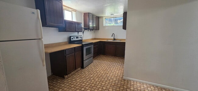 3010 Ammon Road Unit 3