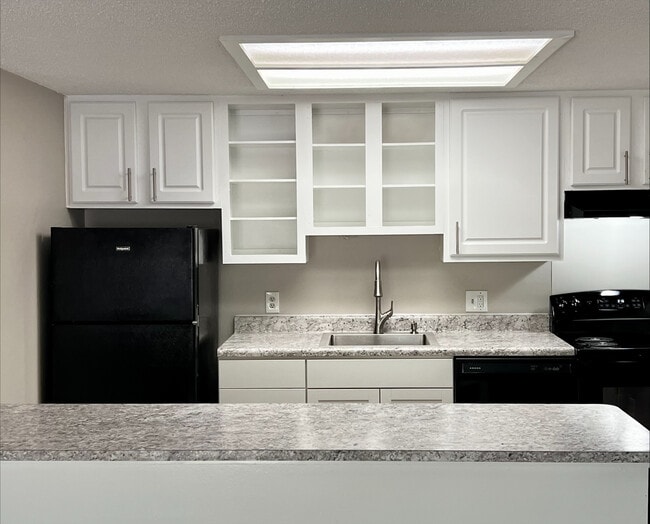 Elmwood Apartments