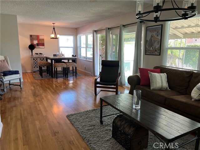 Photo - 2408 W 141st St