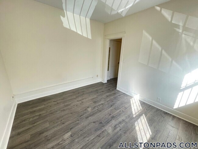 Photo - 1148 Commonwealth Ave Unidad 18