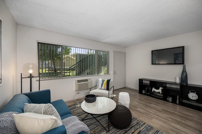 Pinecrest Apartments