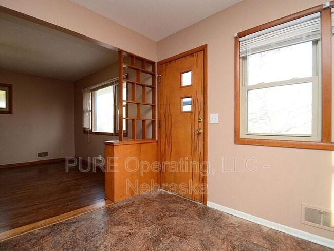 Photo - 7761 Highland St