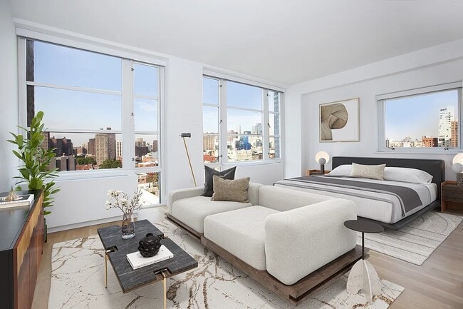 Building Photo - 331 E Houston St