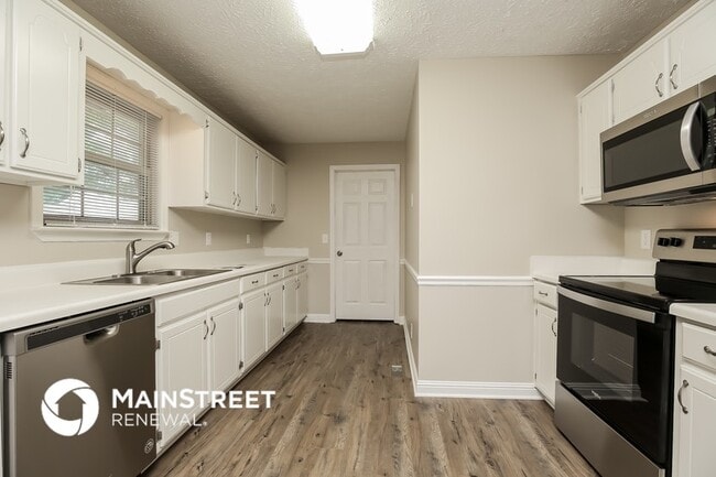 Photo - 2319 Centertree Dr