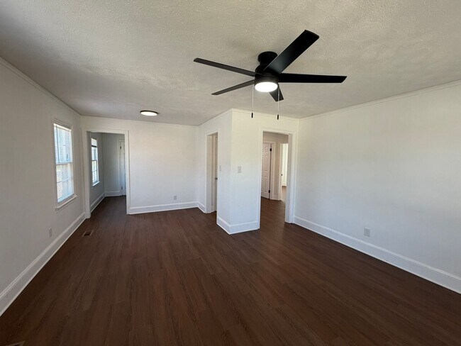 Photo - 120 Eastwood Ave
