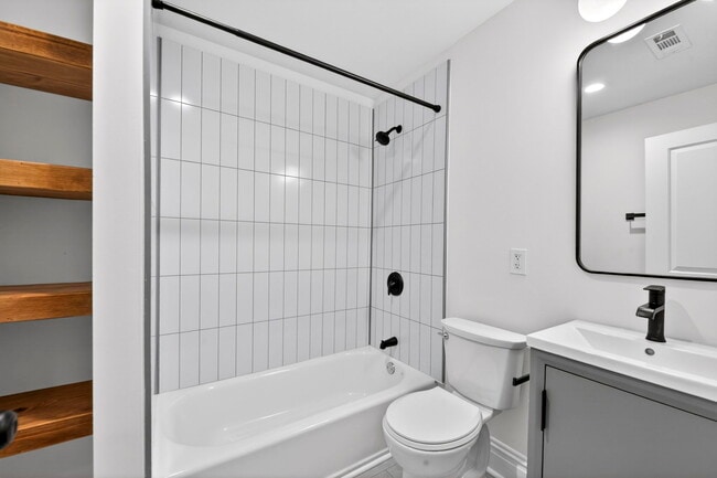 MOSAIC - 718 Limit - Now Leasing 2027/2028