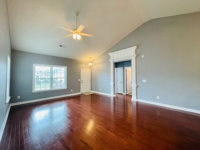 Photo - Rare offering in Palmetto Cove! POND FRONT...