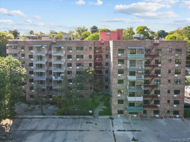 Photo - 671 Bronx River Rd Unit 6C