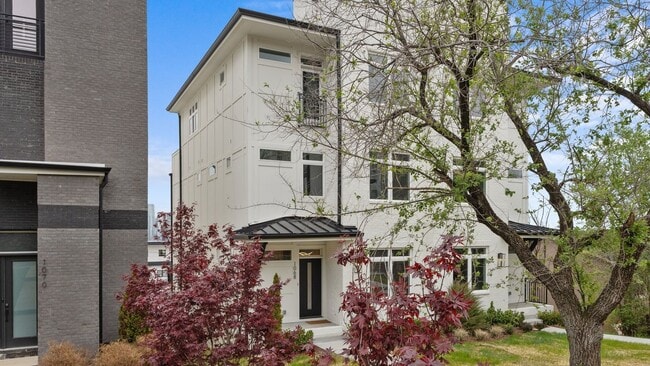 Building Photo - Nashville. Spotless & never been lived in ... Rental