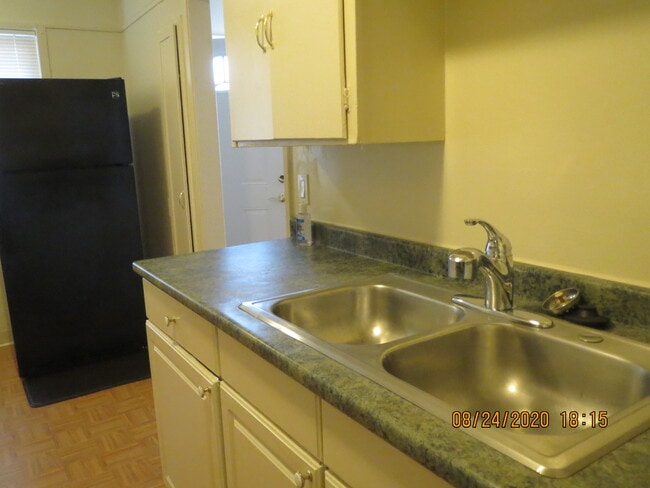 Photo - 2899 Alma St Unidad 2899