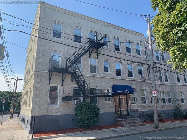 Photo - 81 Empire St Unit 4