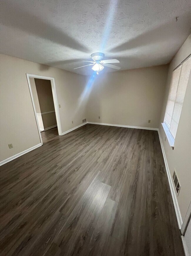 Photo - 3183 Dove Ct Unidad 3183 - B Dove Court