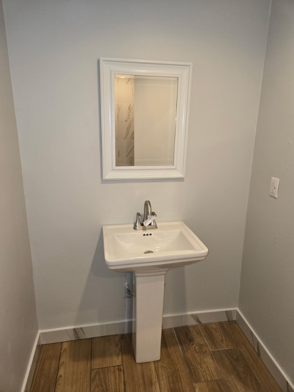 Building Photo - 14700 Hubbard St Unit 3 Rental