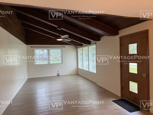 Photo - 1450 Cook St