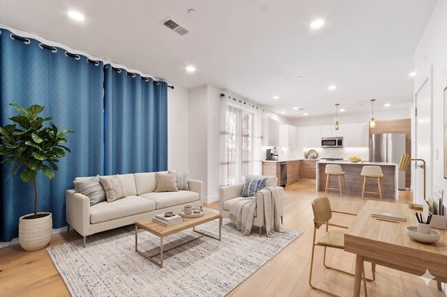 Building Photo - 30 Penniman Rd Unit 402