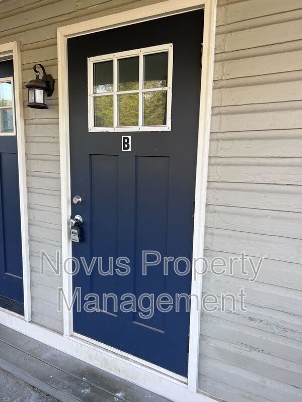 Photo - 405 N Park St Unit B