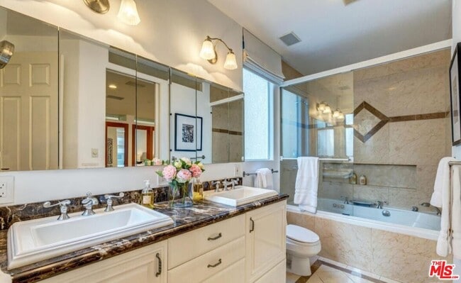 3711 Ocean Front Walk Unidad 2