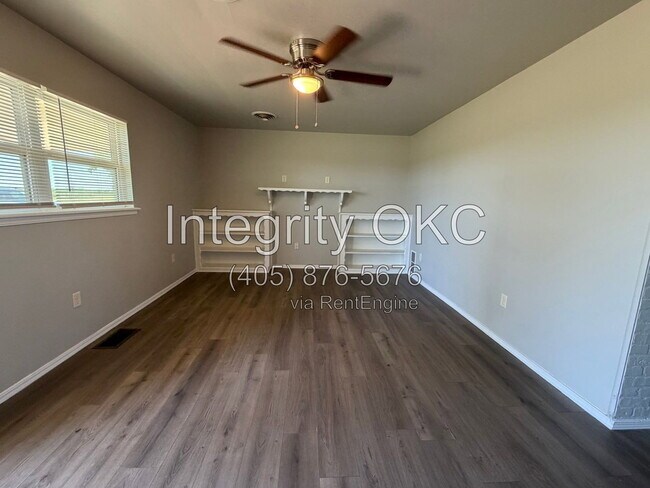 Photo - 5150 W Camp Dr