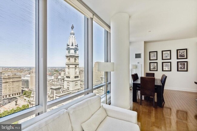 Photo - 1414 S Penn Square Unit 28F