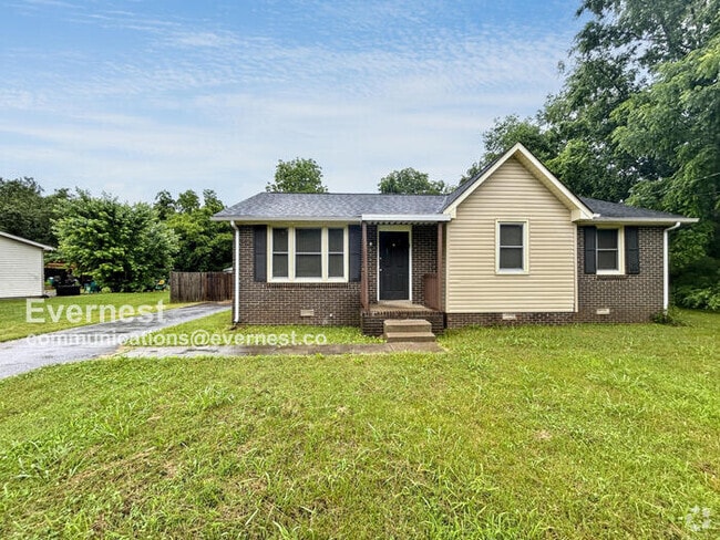 Building Photo - 305 Shirley Rd Rental