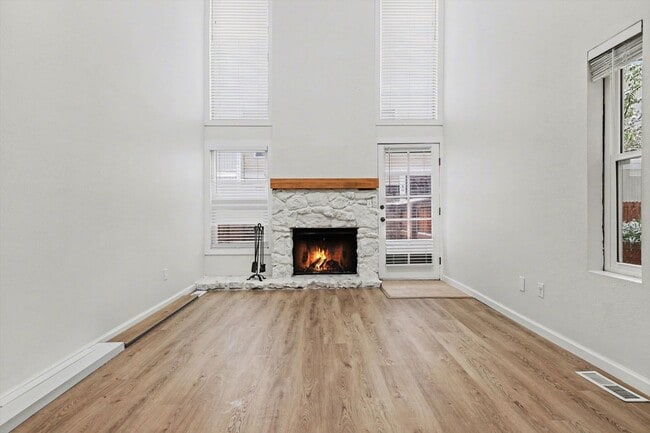 Photo - Spacious 2Bed/2.5Bath Townhouse in Central Denver