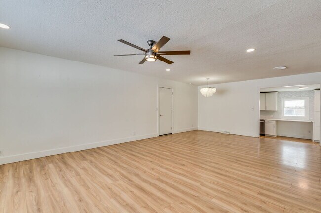 Photo - 1014 S Rosalie Ave