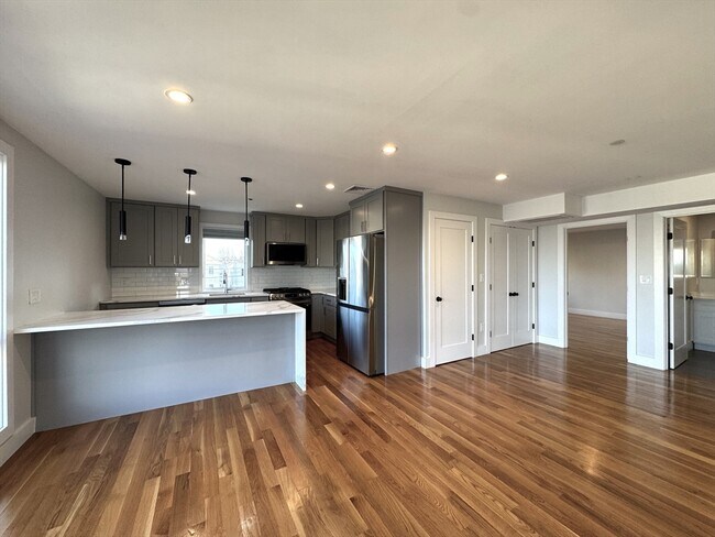 Photo - 39 Rich St Unit 2