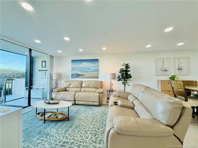 Building Photo - 8800 S Ocean Dr Unit 102