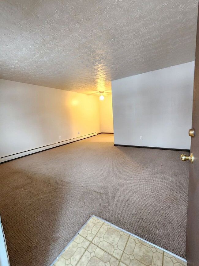 Photo - 680-680 Hancock Ave Unit 680 G