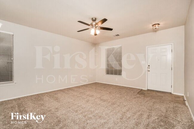 Photo - 15407 Redbird Farm