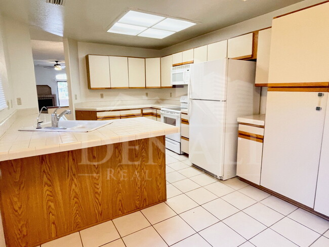 Photo - 10019 E Mountain View Rd