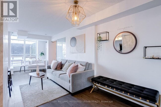 Photo - 11 Superior Ave Unité 217